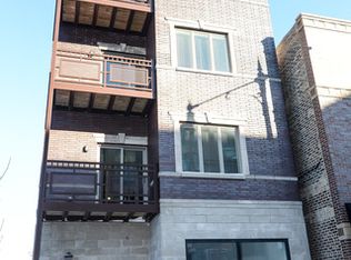 3437 S Halsted St #4, Chicago, IL 60608
