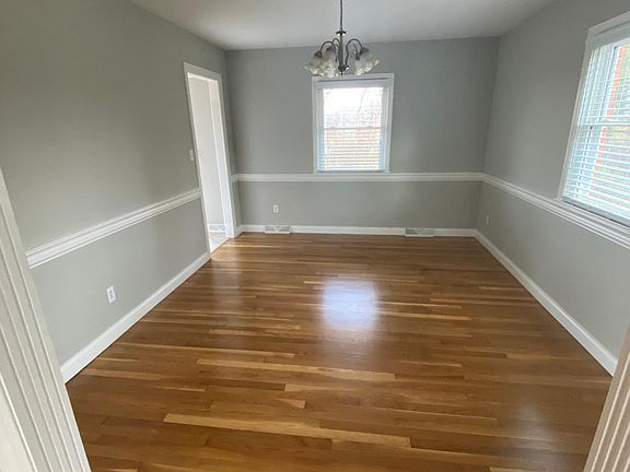 4th image of 515 Pasadena Dr