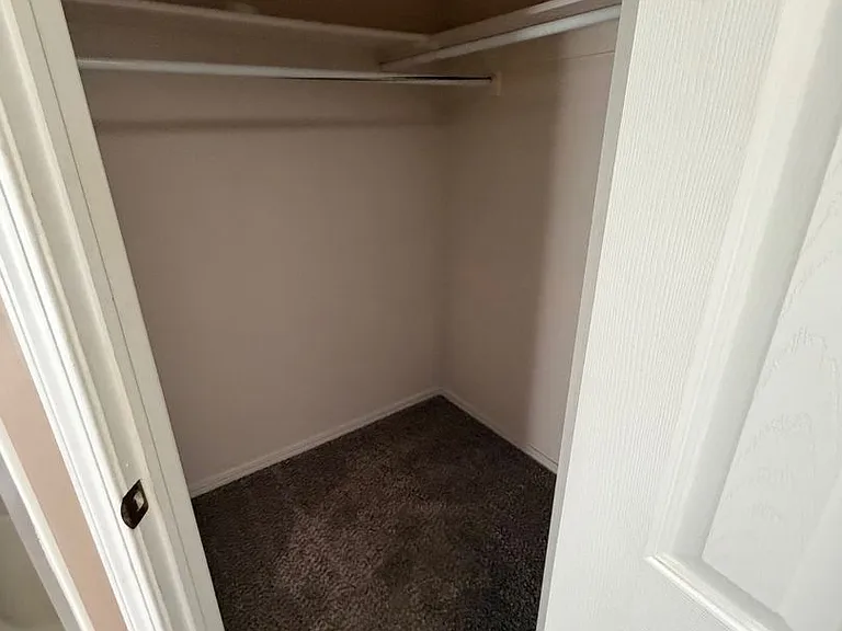 3801 W Hartford St — Photo 11