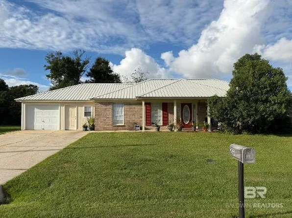 202 Hamm Ave W, Summerdale, AL 36580