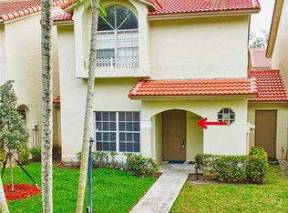 Images, Hollywood, FL 33026