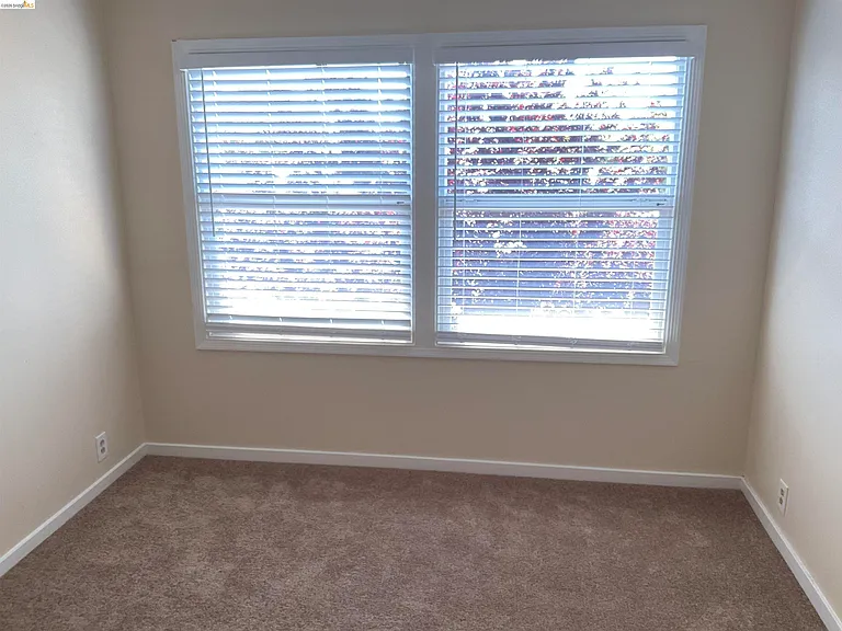 510 McLaughlin St — Photo 7