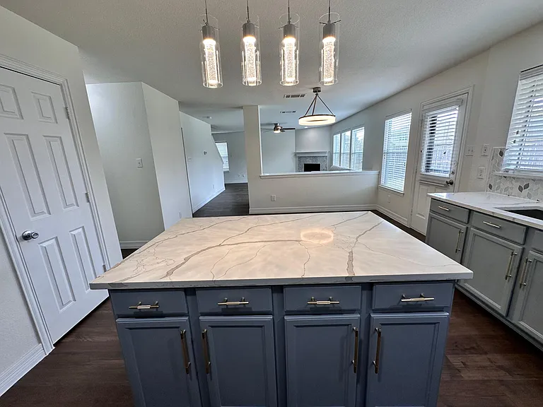 1820 Kittyhawk Dr — Photo 3