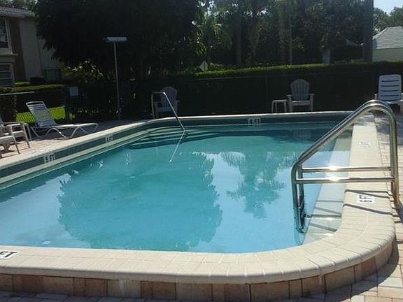 2nd image of 8301 Bardmoor Blvd APT 111