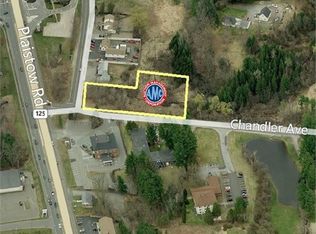 15 Garden Rd, Plaistow, NH 03865