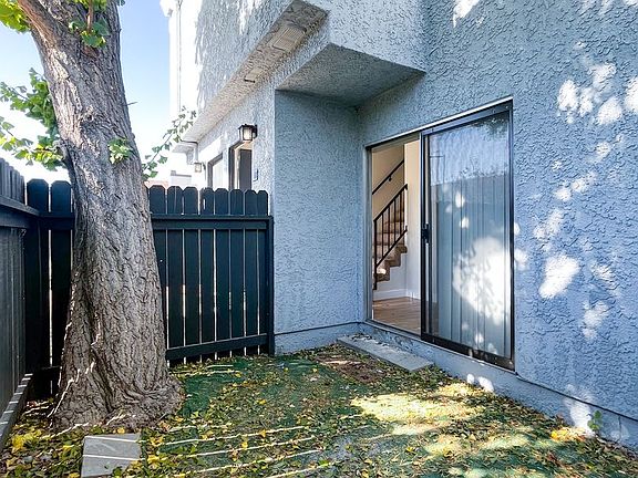 4th image of 9939 Topanga Canyon Blvd APT 11