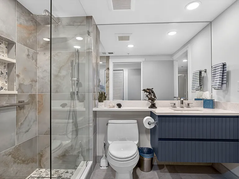 2700 N Federal Hwy #203 — Photo 16