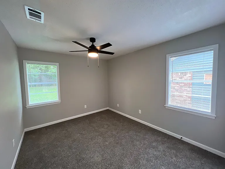 4617 Sumners Wells Rd — Photo 6