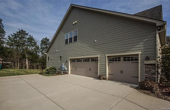 4th image of 8411 Penton Pl