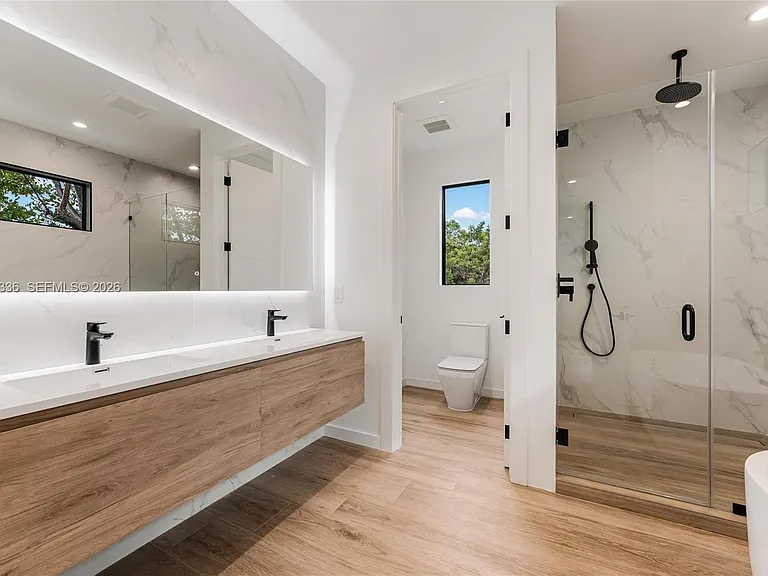 3370 Thomas Ave — Photo 23