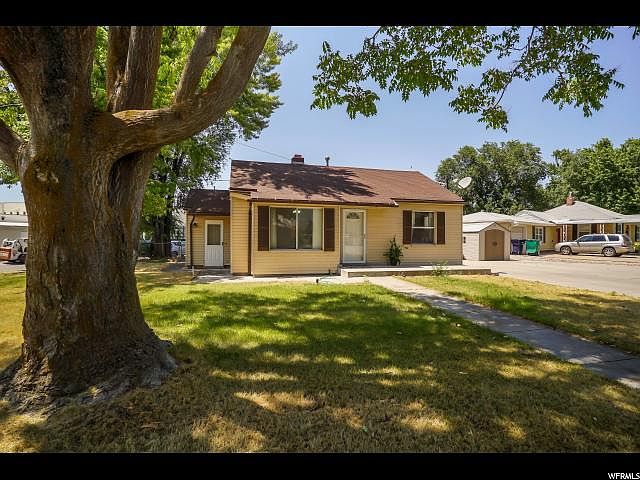 1st image of 695 E Hill Villa Cir #46