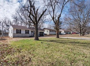 520 E 14th St, Ottawa, KS 66067