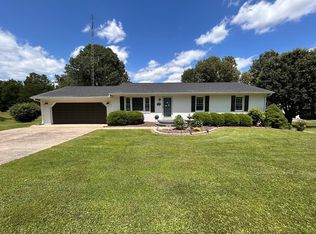 120 Rail Lake Dr, Slaughters, KY 42456