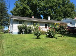 717 Locust Dr, Utica, NY 13502