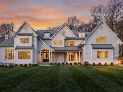 121 Jacquelin Ave, Ho Ho Kus, NJ, 07423