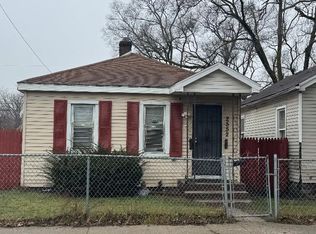 2552 Fillmore St, Gary, IN 46407