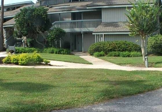 1st image of 2068 Corner Lk