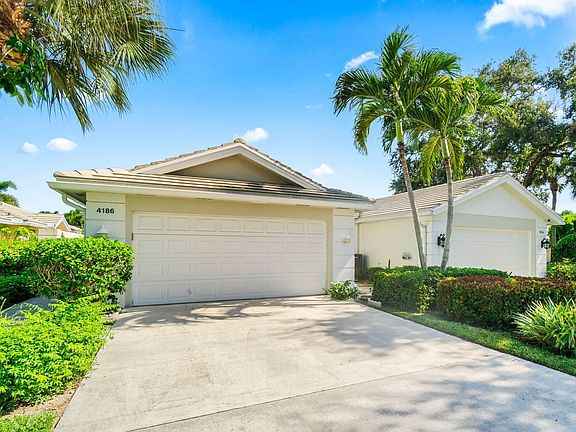 4th image of 4186 Royal Oaks Drive