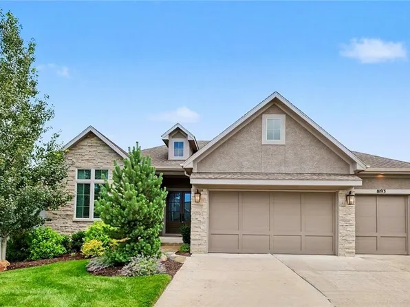 8193 Valley Rd, Lenexa, KS 66220