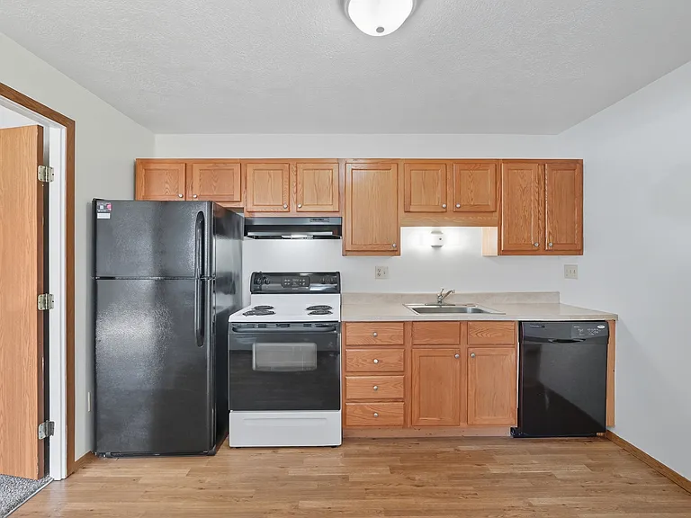 6022 Harrison Ave #4 — Photo 6