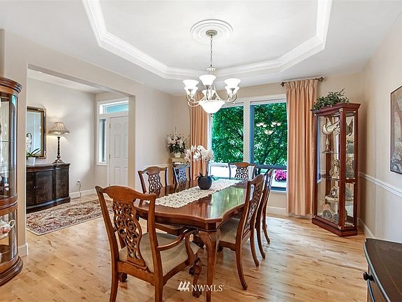 4th image of 6529 Turnberry Lane SE