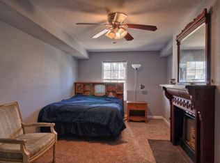 2079 Jolly Roger Dr, Edwardsville, IL 62025