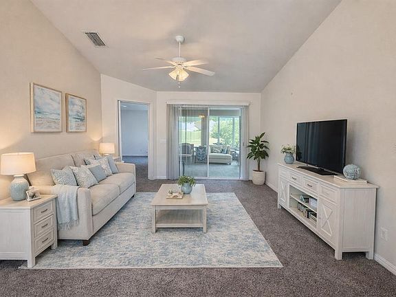 3rd image of 142 Morning Glory Cir