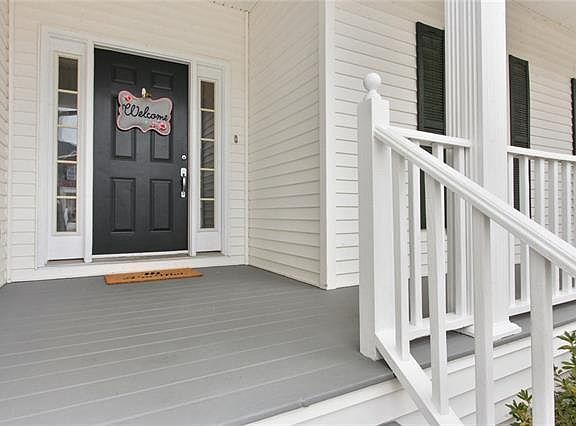 3rd image of 314 Nottaway Dr