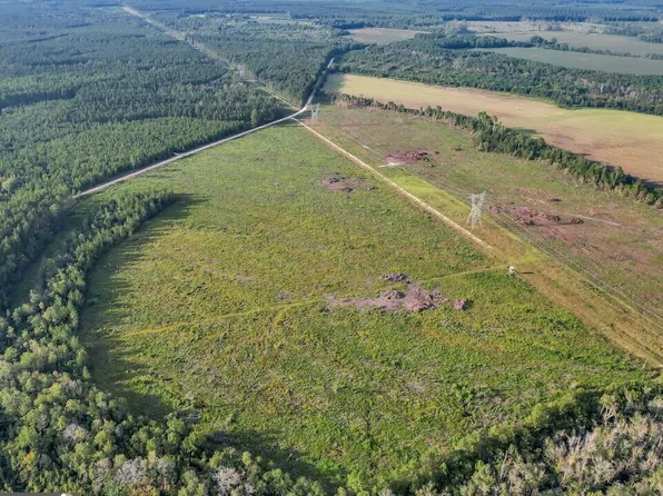 2268 Brentwood Rd, Odum, GA 31555