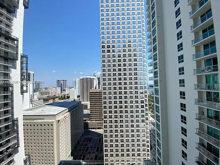 300 Biscayne Blvd #2503 — Photo 11