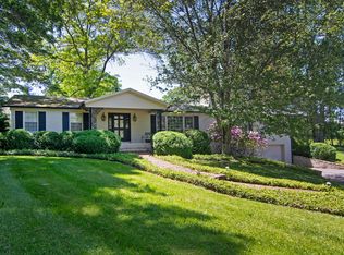 401 Highland Cir, Lewisburg, WV 24901