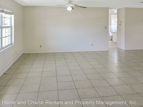 2nd image of 1309 Mango Ave Unit 1