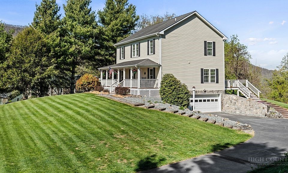 1st image of 713 Kalmia Drive