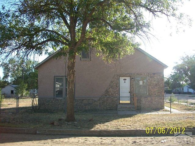 1st image of 202 S Helen St