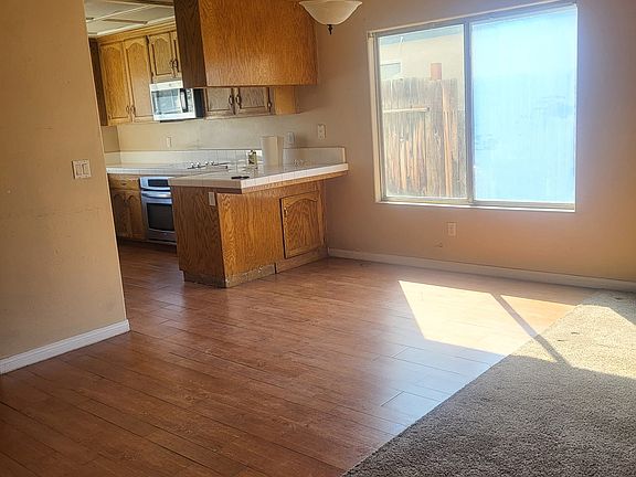 5th image of 9024 Winlock St