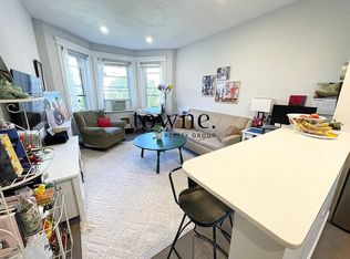 100 Queensberry St #102Q9, Boston, MA 02215