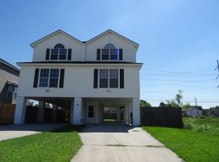 75 Carriage Ln, Destrehan, LA 70047