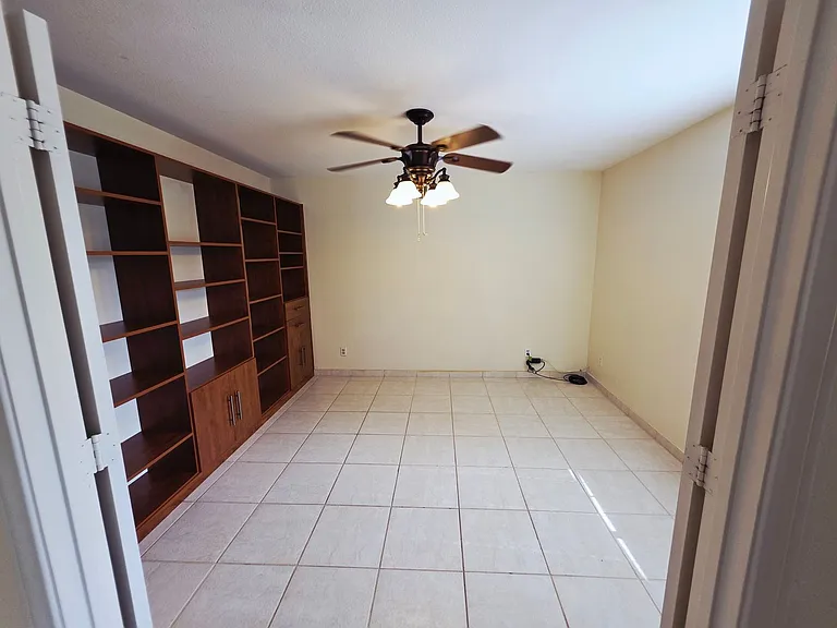 2920 Setting Sun St — Photo 36