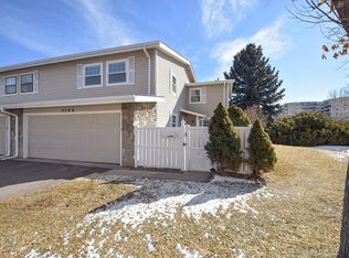 2746 S Heather Gardens Way, Aurora, CO 80014