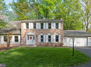 12324 Cannonball Rd, Fairfax, VA 22030