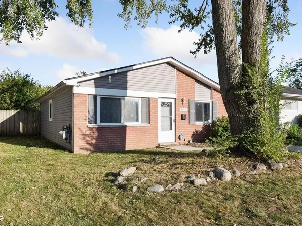 6075 Duncan St, Taylor, MI 48180