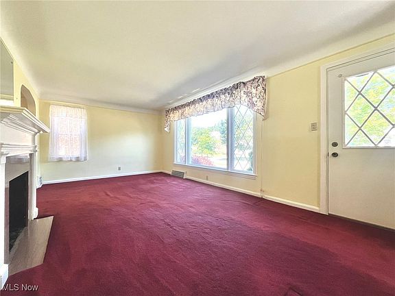 5th image of 4980 Edsal Dr