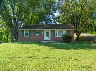 125 Dexter St, Martinsville, VA 24112