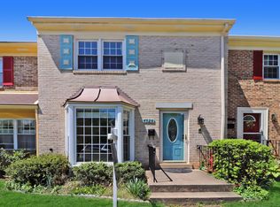 4526 Maxfield Dr, Annandale, VA 22003