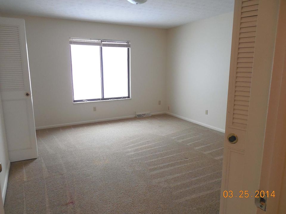 2nd image of 2384 Echo Valley Dr