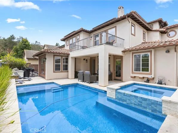 6 Gardenia St, Mission Viejo, CA 92694