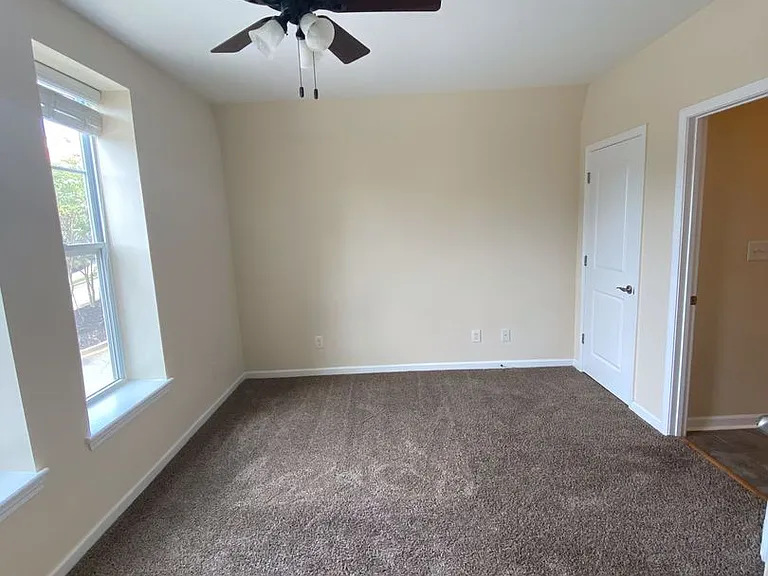 11 Maverick Dr — Photo 222