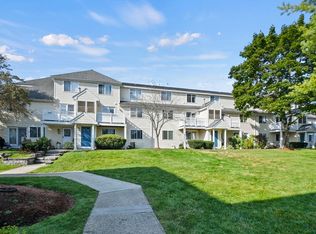 360 Littleton Rd UNIT C13, Chelmsford, MA 01824