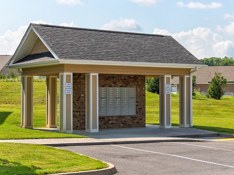Highland Ridge Apartments — Photo 8