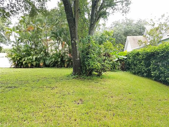 2nd image of 9827 Ashley Dr